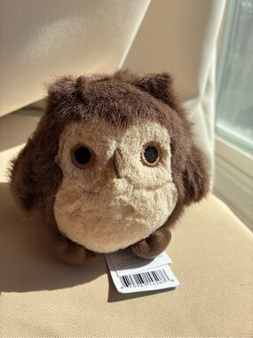 Jellycat Plush Brown and CreamOwl Small brand new with tag